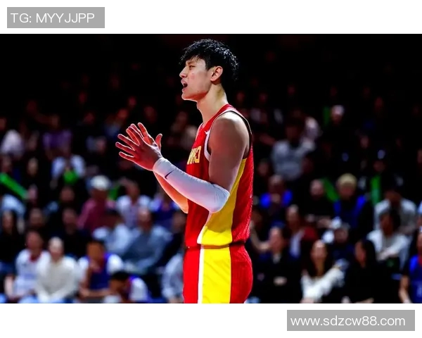 曾凡博腰椎横突骨折回京就医专家会诊助力恢复之路